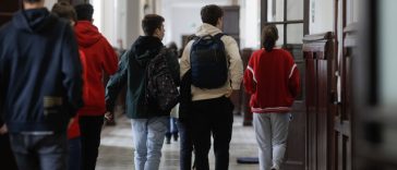 Marius Cîmpean: „Sănătatea mintală a elevilor trebuie să devină prioritate naţională. Încă există copii care sunt pedepsiţi atunci când încearcă să vorbească despre ceea ce simt”
