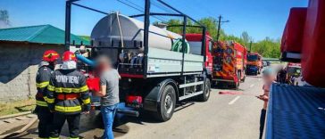 Suceava: Un ligru şi un fazan au murit în urma unui incendiu izbucnit la grădina zoologică privată din Zahareşti/ Proprietarul, transportat la spital după ce s-a intoxicat cu fum