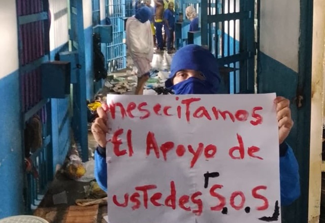 Venezuela: Sute de deţinuţi au preluat controlul asupra unei închisori şi denunţă practicile de “tortură” – VIDEO