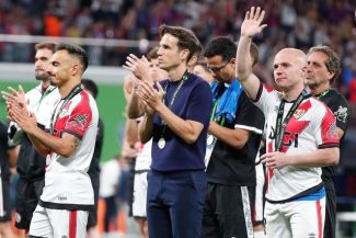 Antrenorul Inigo Pérez părăseşte Rayo Vallecano după ce a dus echipa lui Raţiu în prima sa finală, în Conference League