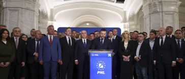 Bolojan: PNL, prin decizia pe care a luat-o, a respins, de fapt, încercarea PSD de a schimba conducerea PNL / Despre liberalii care vor rămânerea la guvernare: Nu este uşor să fii într-o intersecţie şi să nu te prostituezi, ca să fii la putere