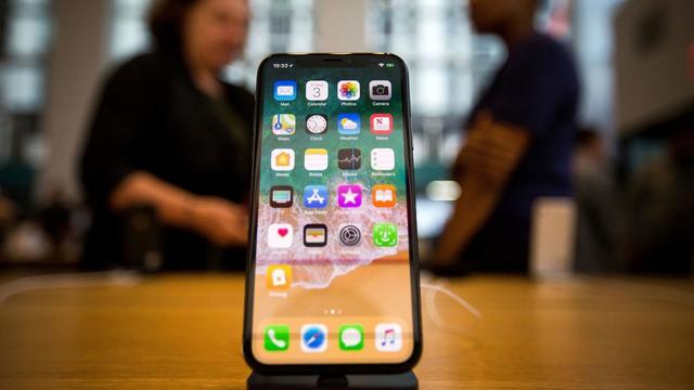OpenAI vrea să dea în judecată Apple