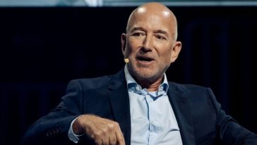 Jeff Bezos cere eliminarea impozitului pe venit pentru  americanii cu venituri mici şi medii