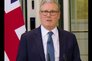 Marea Britanie, gata să înceapă negocierile pentru a se alătura împrumutului de 105,9 miliarde de dolari acordat Ucrainei de Uniunea Europeană