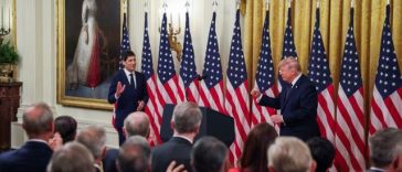 Kevin Warsh a depus jurământul ca noul şef al Rezervei Federale, după luni de presiuni ale lui Trump pentru reducerea dobânzilor