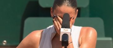 Roland Garros: Ucraineana Marta Kostyuk în lacrimi după victoria din primul tur: „În această dimineaţă, o rachetă a căzut la 100 de metri de casa părinţilor mei”