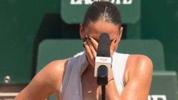 Roland Garros: Ucraineana Marta Kostyuk în lacrimi după victoria din primul tur: „În această dimineaţă, o rachetă a căzut la 100 de metri de casa părinţilor mei”
