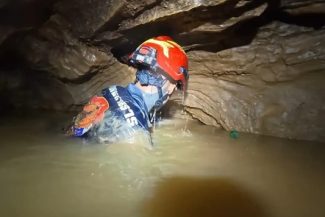 Cinci bărbaţi, salvaţi după ce au fost blocaţi timp de zece zile într-o grotă în Laos. Alţi doi bărbaţi, daţi în continuare dispăruţi