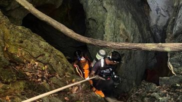 Salvatori speră să găsească în viaţă şapte persoane blocate de o săptămână într-o grotă, o mină de aur abandonată, în Laos