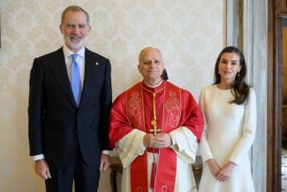 Leon al XIV-lea urmează să inaugureze cel mai înalt turn al Sagrada Familia, la marcarea a 100 de ani de la moartea lui Gaudi, în timpul unei vizite în Spania în perioada 6-12 iunie. 22 de discursuri şi predici sunt prevăzute în program