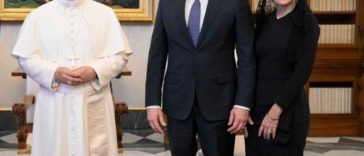 Secretarul de stat american Marco Rubio minimizează atacurile lui Trump la adresa Papei înaintea vizitei la Vatican