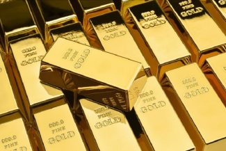 Creştere a preţului aurului, după slăbirea dolarului şi scăderea petrolului, pe speranţele unui acord între Statele Unite şi Iran