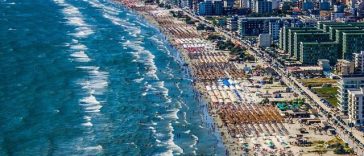 Patronatele din Turism anunţă lansarea unei noi ediţii a programului social ”Litoralul pentru Toţi” / Tarifele pornesc de la  42 lei/persoană/noapte şi sunt similare celor din ediţia de primăvară a anului trecut / Tarifele din fiecare staţiune