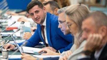 Senator PNL: În ultimii ani, firmele româneşti au fost puse sub presiune de costurile tot mai mari ale energiei, iar industrii întregi au pierdut teren. Fără investiţii serioase în energie, nu vom avea preţuri mai mici