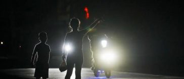 Situaţie critică în Cuba, lovită de o nouă pană masivă de curent. Confruntată cu tensiuni sociale, Havana se declară „dispusă” să analizeze o propunere de ajutor din partea Statelor Unite