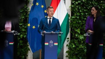 Peter Magyar vizitează Polonia în primul său turneu în străinătate în calitate de prim-ministru al Ungariei. El va călători cu trenul spre Varşovia pe o linie feroviară de mare viteză construită de „maleficul Bruxelles”