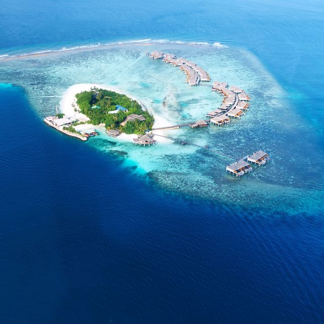 Cinci italieni au murit în timp ce făceau scufundări în Maldive