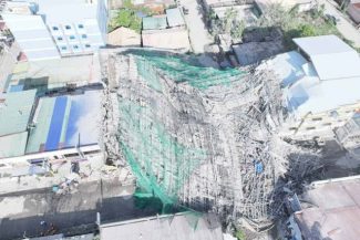 Filipine: O clădire în construcţie s-a prăbuşit, 19 persoane sunt date dispărute