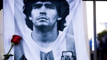 Diego Maradona suferea de „tulburare bipolară” şi de „tulburare de personalitate narcisistă”, dezvăluie un psiholog judecat în legătură cu moartea sa
