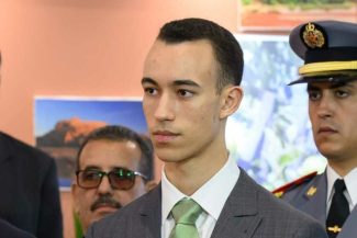 Regele Marocului îl numeşte pe fiul său, prinţ moştenitor, coordonator în cadrul Statului Major General al Armatei