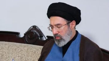 Preşedintele iranian Pezeshkian afirmă că s-a întâlnit cu liderul suprem Mojtaba Khamenei
