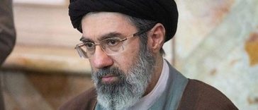 Ţările de la Golful Persic ”nu vor mai servi niciodată ca scut bazelor americane”, afirmă, într-un mesaj de Eid al-Adha, liderul suprem iranian, ayatollahul Mojtaba Khamenei