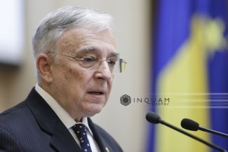 Isărescu, întrebat dacă viitorul Guvern ar trebui să introducă noi taxe: Nu cred că avem nevoie de noi taxe / Reduceri de impozite, sub nicio formă până când nu ne atingem obiectivele