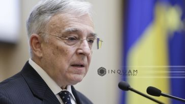 Isărescu, întrebat dacă viitorul Guvern ar trebui să introducă noi taxe: Nu cred că avem nevoie de noi taxe / Reduceri de impozite, sub nicio formă până când nu ne atingem obiectivele