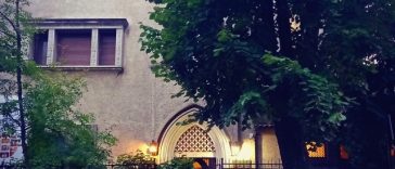Noaptea Europeană a Muzeelor – Puzzle-uri cu harta României şi a Europei, tururi ghidate în grădina Muzeului Hărţilor