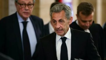 Sarkozy scapă de brăţara electronică în dosarul Bygmalion