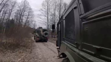 Rusia anunţă trei zile de exerciţii nucleare, cu zeci de mii de soldaţi mobilizaţi, în timp ce Putin este în vizită în China