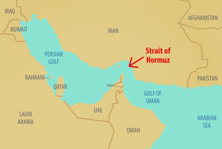 Trump anunţă suspendarea operaţiunii de escortare a navelor prin Strâmtoarea Ormuz  pentru a facilita un acord cu Iranul