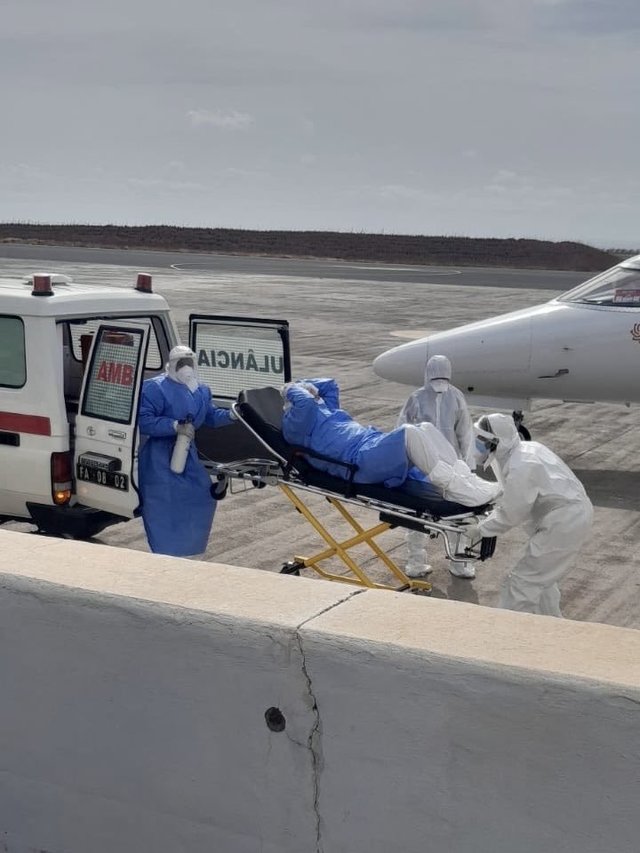 Ţările se grăbesc să-i găsească pe pasagerii care au debarcat de pe nava de croazieră Hondius înainte ca aceasta să devină focar de infecţie cu hantavirus. Este vorba despre circa 40 de persoane