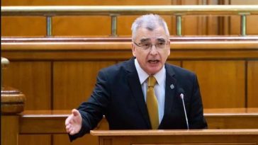 Petrişor Peiu (AUR): Un guvern minoritar nu are suficiente voturi să fie investit. Deocamdată, mingea este în terenul preşedintelui Nicuşor Dan / Vom spune că putem să susţinem orice guvern care îndeplineşte câteva puncte importante