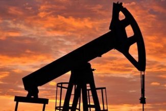 Preţul petrolului Brent depăşeşte 118 dolari pe baril, pe fondul blocadei SUA asupra Iranului