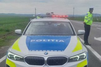 Bucureşti: Trafic restricţionat pe bulevardul I.C. Brătianu, după un accident în care au fost implicate patru autovehicule/ O femeie, transportată la spital