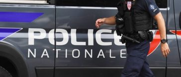 Paris: Confruntări violente în care au fost implicaţi suporteri ai OGC Nice, soldate cu şase răniţi. 65 de persoane au fost reţinute