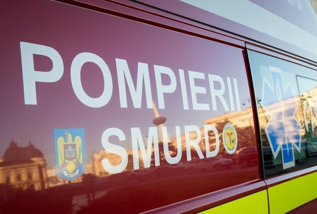 Un bărbat a murit, după ce a fost prins sub un tractor, într-o localitate din Cluj