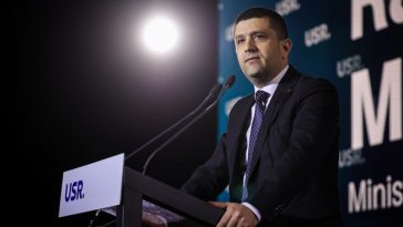 Miruţă, despre premier tehnocrat, cu guvern politic: Care-i persoana, ce mandat, cum se poziţionează partidele, raportat la persoana respectivă? Nu e o soluţie pe care putem să o introducem noi, doar cu 13% în Parlament