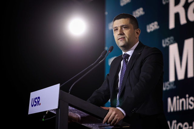 Miruţă, despre premier tehnocrat, cu guvern politic: Care-i persoana, ce mandat, cum se poziţionează partidele, raportat la persoana respectivă? Nu e o soluţie pe care putem să o introducem noi, doar cu 13% în Parlament