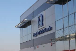 Nereguli majore la Registrul Auto Român: Licitaţii „feliate” pentru firme de casă pentru evitarea licitaţiilor publice – raport