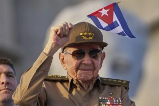 Guvernul american vrea să-l inculpe pe fostul preşedinte cubanez Raul Castro