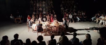 Craiova International Shakespeare Festival – „Regele Lear”, de Silviu Purcărete, un spectacol dens, dur, cu sensuri/ FOTO
