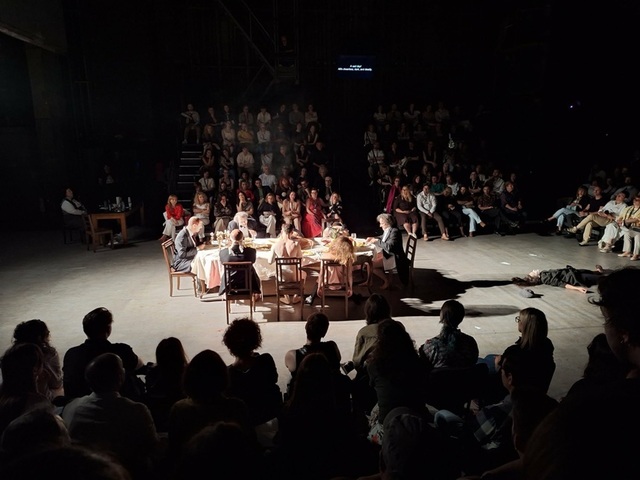 Craiova International Shakespeare Festival – „Regele Lear”, de Silviu Purcărete, un spectacol dens, dur, cu sensuri/ FOTO