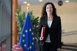 Comisia Europeană se angajează să eradicheze sărăcia în Uniunea Europeană până în 2050. Unul din cinci europeni, ameninţat de sărăcie sau de excludere socială