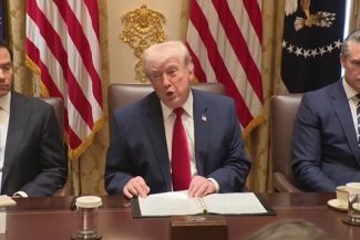 Iranul declară că doreşte un „acord cuprinzător” cu SUA. Trump suspendă operaţiunea de escortare a navelor. Rubio: Faza ofensivă a războiului s-a „încheiat”. Hegseth: Lupta pentru Strâmtoarea Ormuz este „separată şi distinctă” de războiul cu Iranul