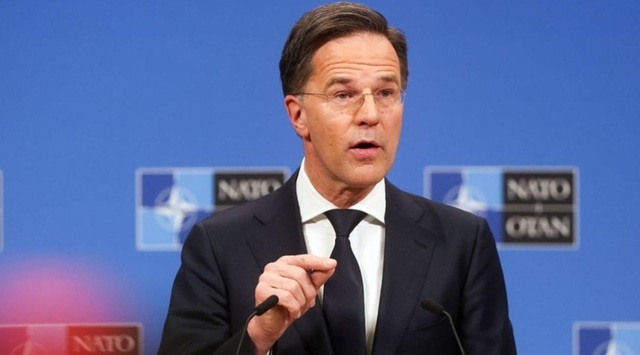 Secretarul general al NATO Mark Rutte transmite ”solidaritatea absolută” a NATO cu România, după căderea dronei ruse pe un bloc la Galaţi. El anunţă că a discutat cu Nicuşor Dan. ”Comportamentul nechibzuit al Rusiei este un pericol pentru noi toţi”