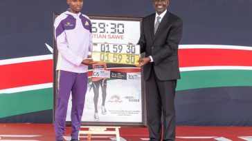 Sabastian Sawe, primul atlet care a terminat un maraton sub pragul legendar de două ore, primit ca un erou la Nairobi – VIDEO