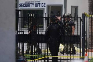 Doi suspecţi în atacul de la moscheea de la San Diego sunt morţi, anunţă poliţia
