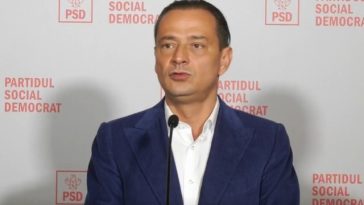 Daniel Băluţă: Lucrurile nu au cum să meargă mai bine când un om se leagă cu lanţuri de scaun şi spune că: dacă voi nu mă vreţi, eu vă vreau/ Nu există dialog, trebuie să faci ce ţi se spune. Unde e democraţia aici?
